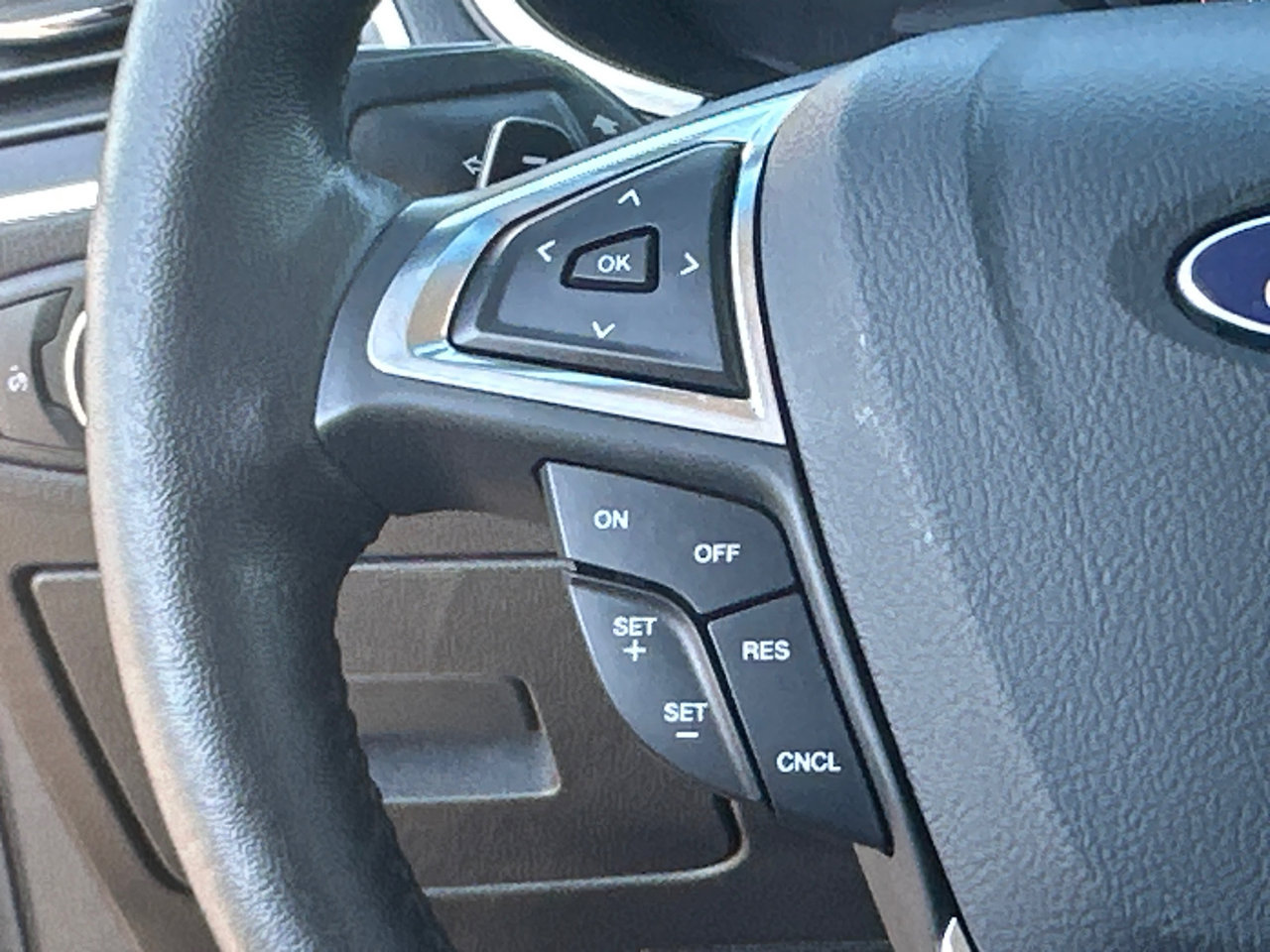 Certified 2017 Ford Edge Titanium w/ Equipment Group 301A AWD/4WD image 27