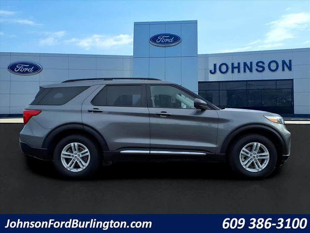 Certified 2023 Ford Explorer XLT w/ Equipment Group 202A image 10