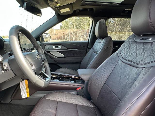 Certified 2026 Ford Explorer Platinum w/ LUX Leather Package AWD/4WD image 27