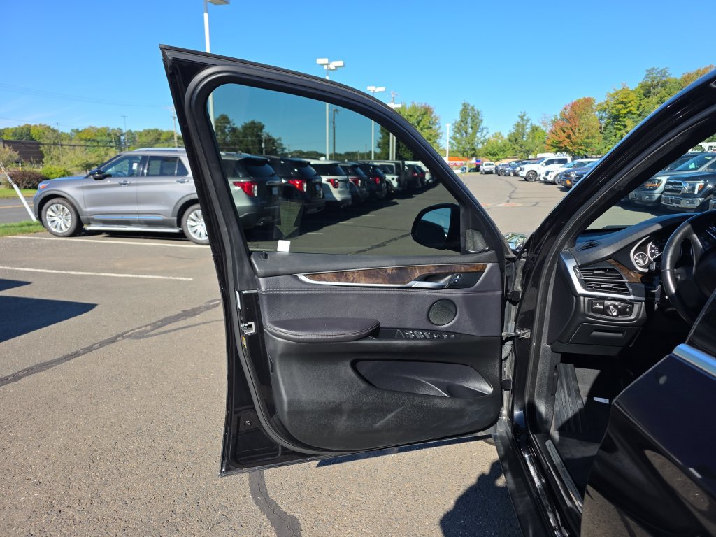 Used 2017 BMW X5 xDrive35i AWD/4WD image 19