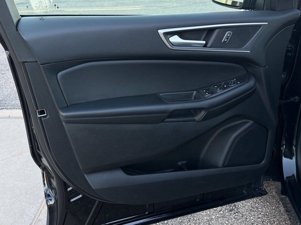 Certified 2023 Ford Edge SEL w/ Convenience Package AWD/4WD image 8