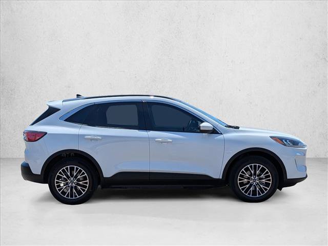 Certified 2022 Ford Escape SEL w/ Technology Package FWD image 4