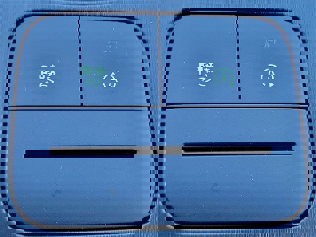 Certified 2022 Ford Escape SE image 13