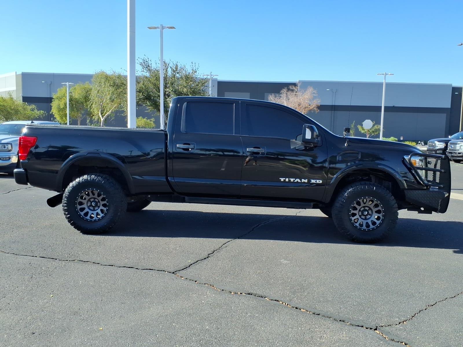 Used 2017 Nissan Titan Platinum Reserve AWD/4WD image 6