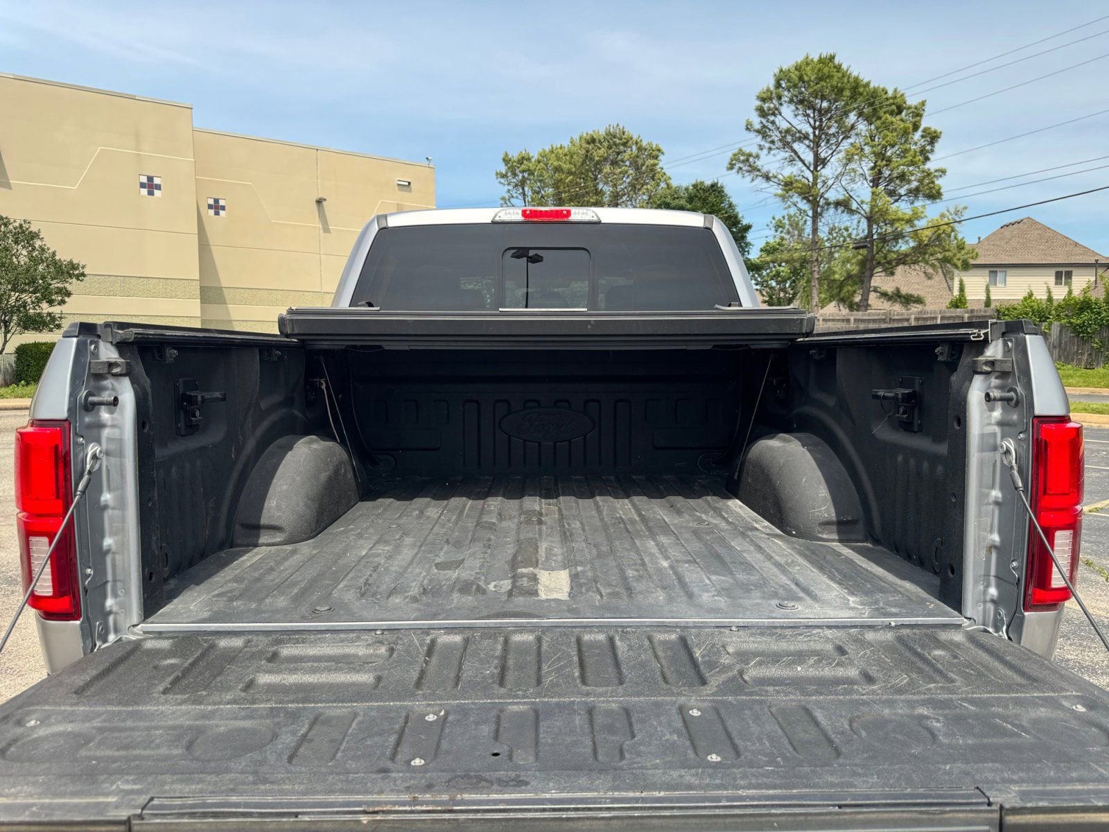 Certified 2020 Ford F150 Platinum w/ Equipment Group 701A Luxury AWD/4WD image 19