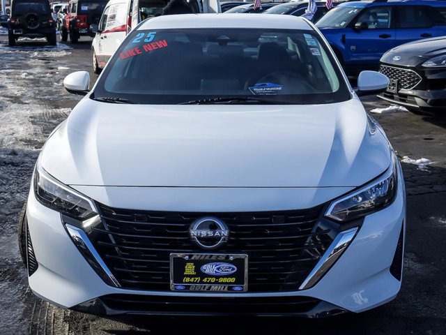 Used 2025 Nissan Sentra SV image 5