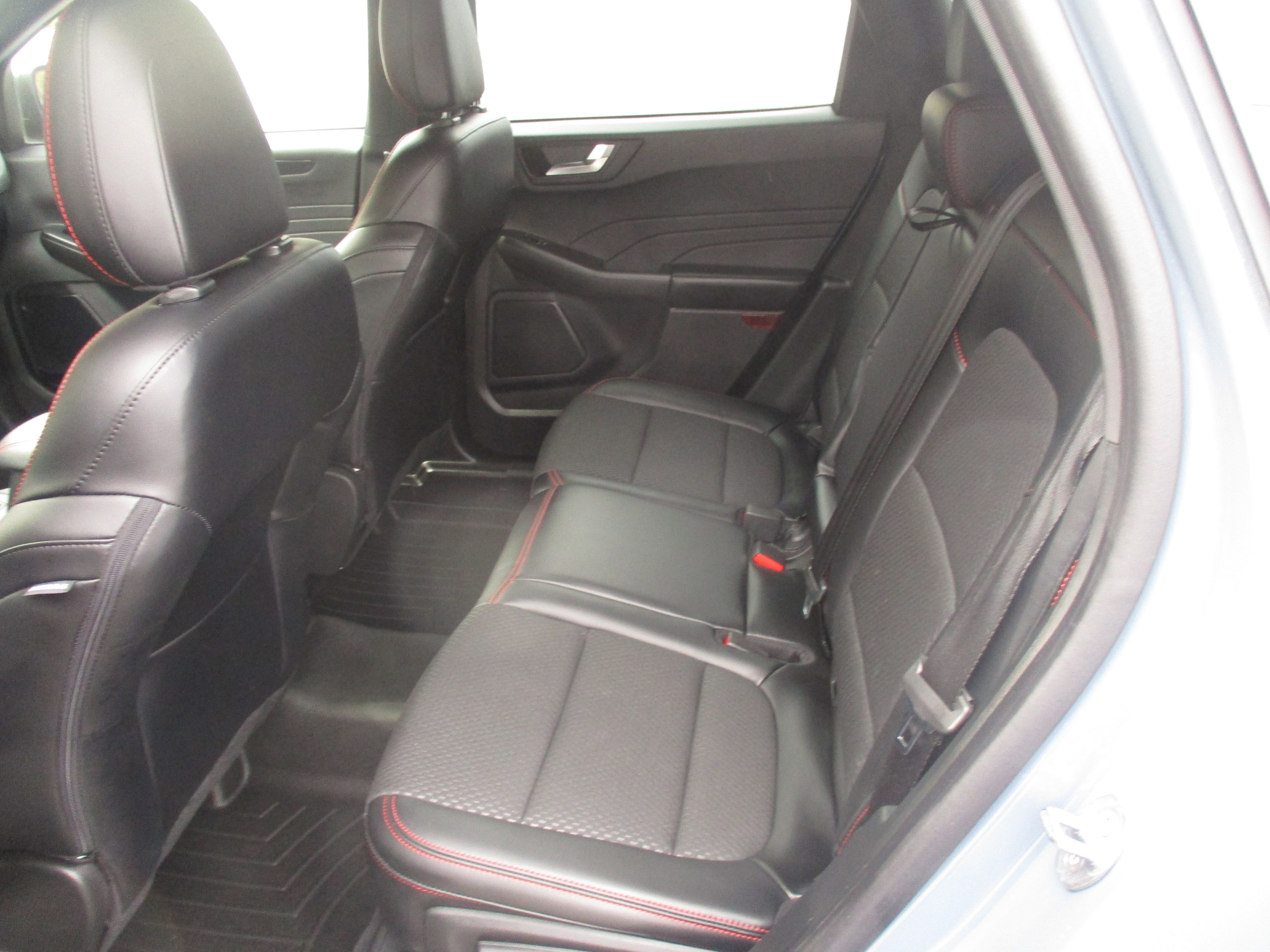 Certified 2023 Ford Escape ST-Line w/ Tech Pack #1 image 12