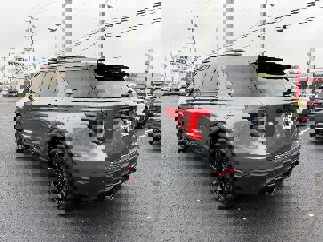 Certified 2023 Ford Explorer ST w/ Equipment Group 401A image 3