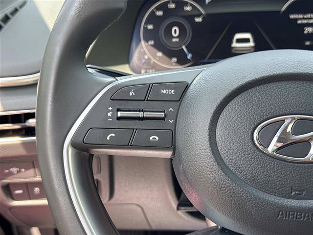 Used 2023 Hyundai Sonata SEL w/ Convenience Package FWD image 16