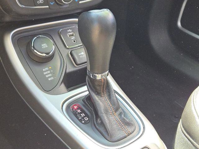 Used 2018 Jeep Compass Latitude w/ Popular Equipment Group image 24