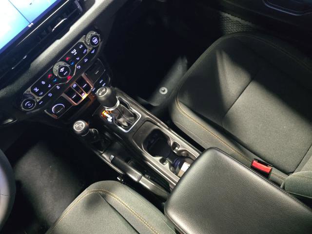 Used 2025 Jeep Wrangler Unlimited Sport AWD/4WD image 24