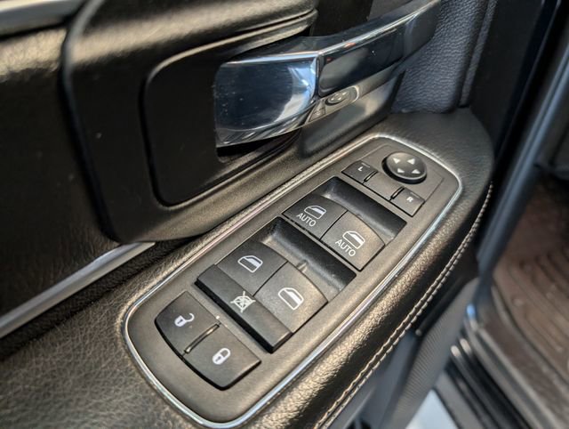 Used 2022 RAM 1500 Classic Warlock w/ Trailer & Traction Group AWD/4WD image 15