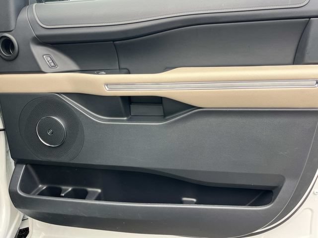 Certified 2023 Ford Expedition Limited AWD/4WD image 31