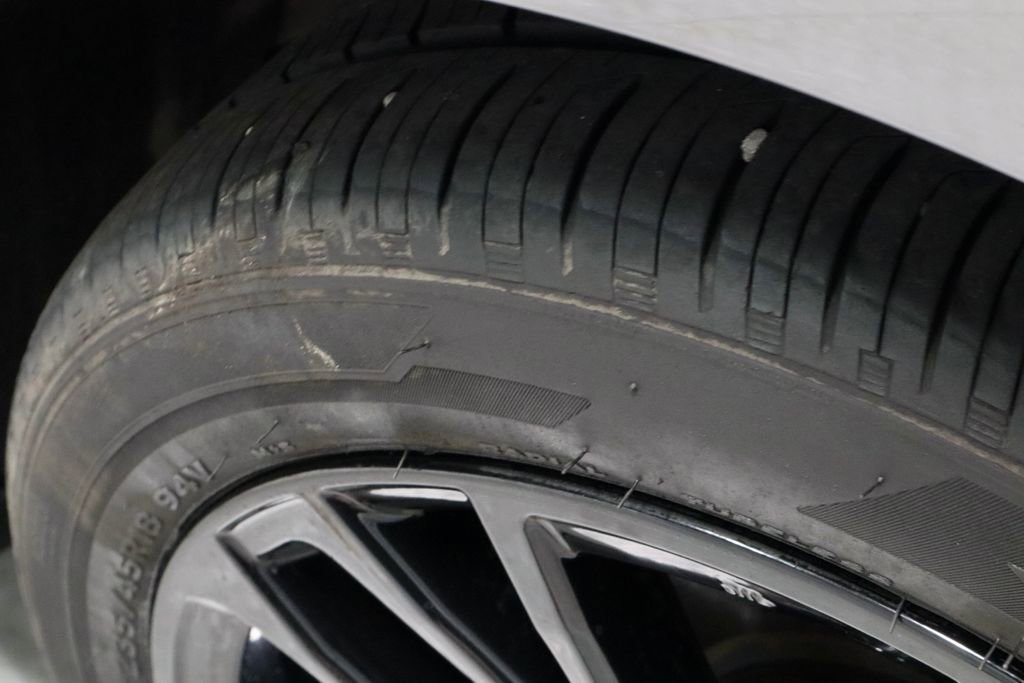 Used 2025 Toyota Camry SE AWD/4WD image 19