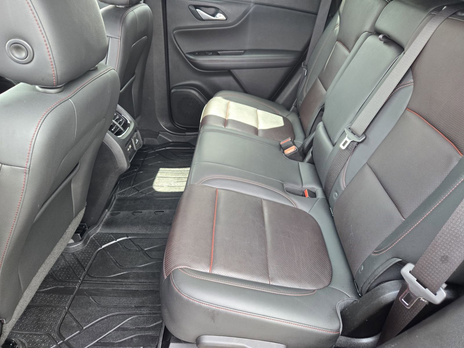 Used 2020 Chevrolet Blazer RS image 27