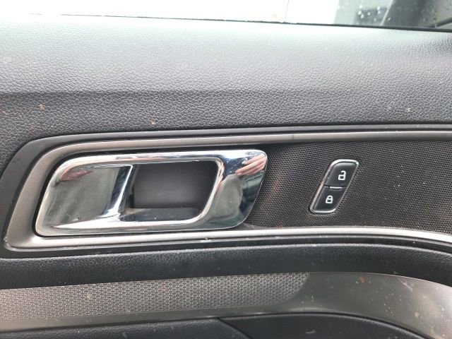 Certified 2019 Ford Explorer XLT w/ Equipment Group 202A image 21