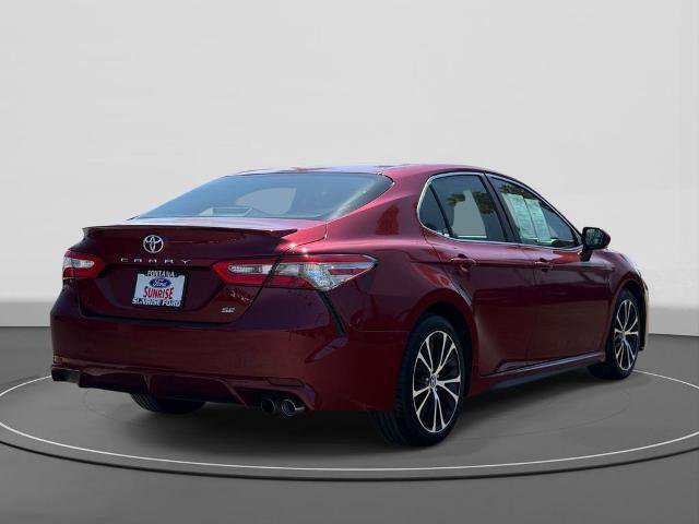 Used 2018 Toyota Camry SE FWD image 5