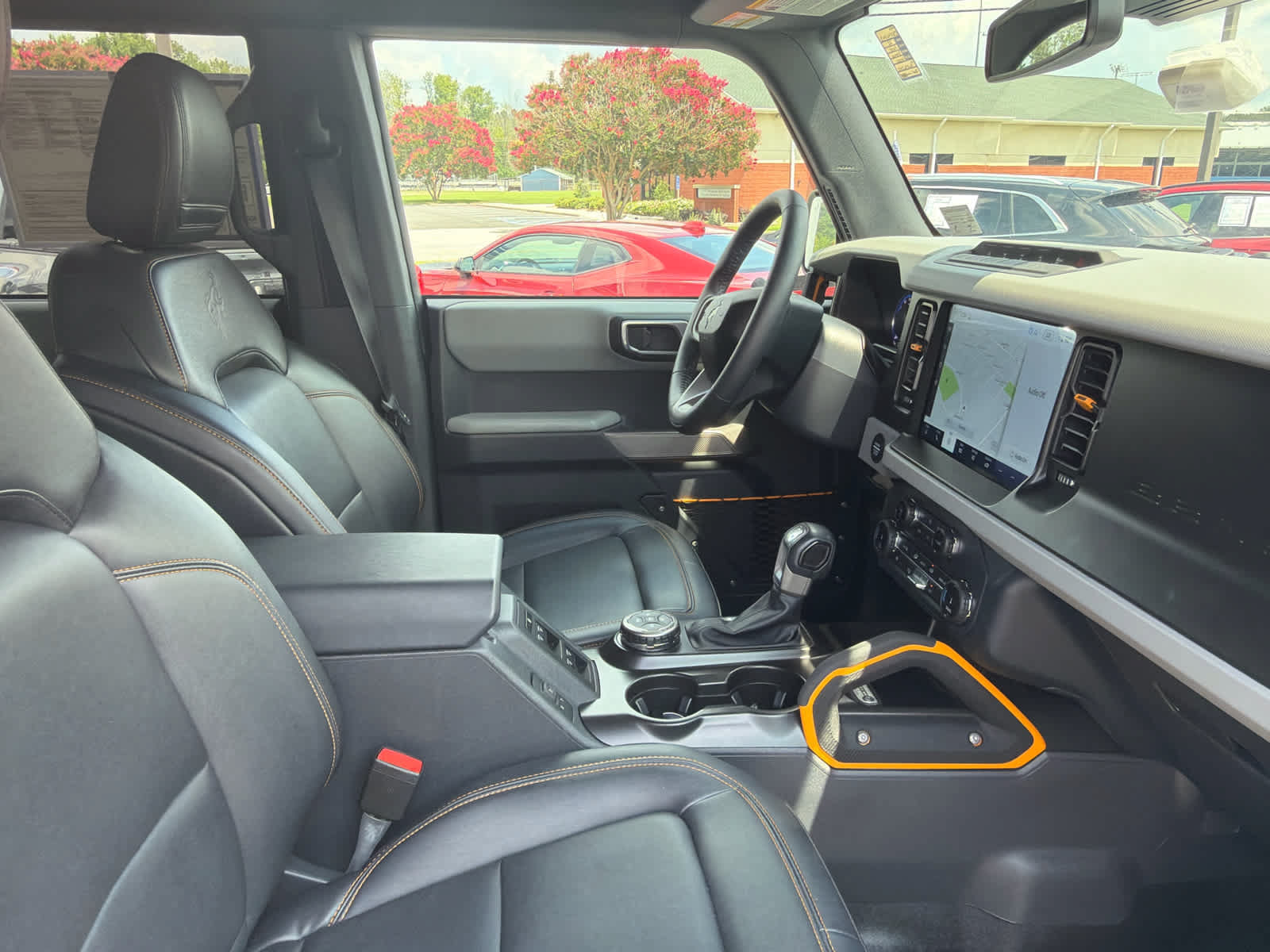 Certified 2022 Ford Bronco Badlands AWD/4WD image 9