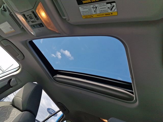 Used 2019 Toyota RAV4 XLE w/ All Weather Liner Package image 15