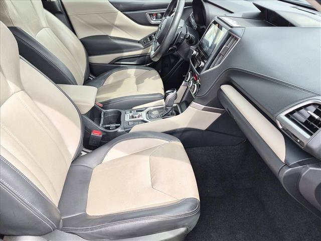 Used 2023 Subaru Forester Limited AWD/4WD image 22