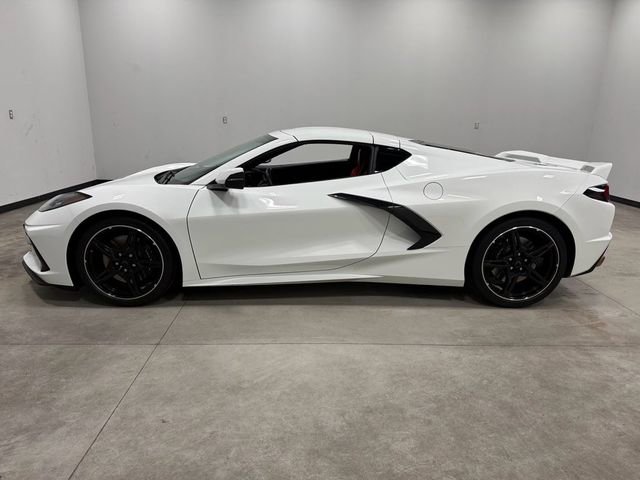 Used 2022 Chevrolet Corvette Stingray Coupe w/ Z51 Performance Package image 8