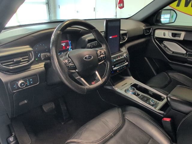 Certified 2020 Ford Explorer ST w/ ST Street Pack image 13