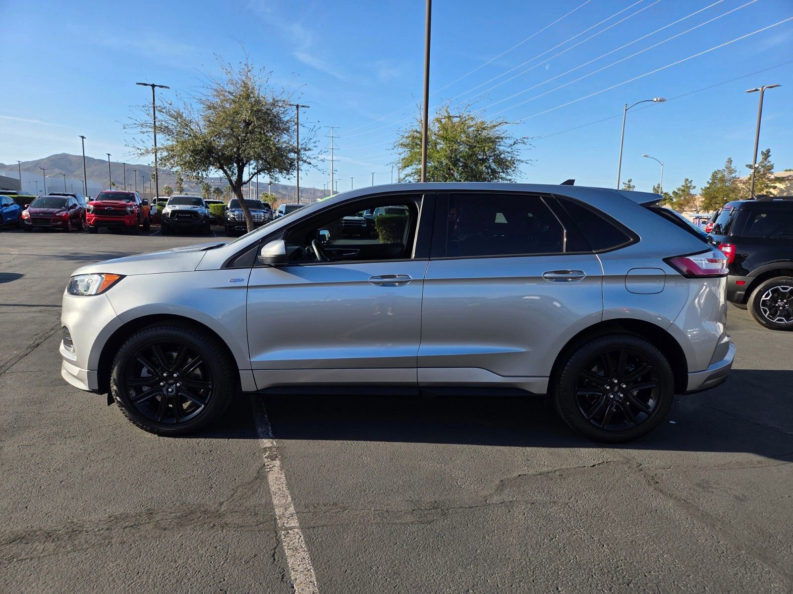 Certified 2024 Ford Edge ST-Line image 2