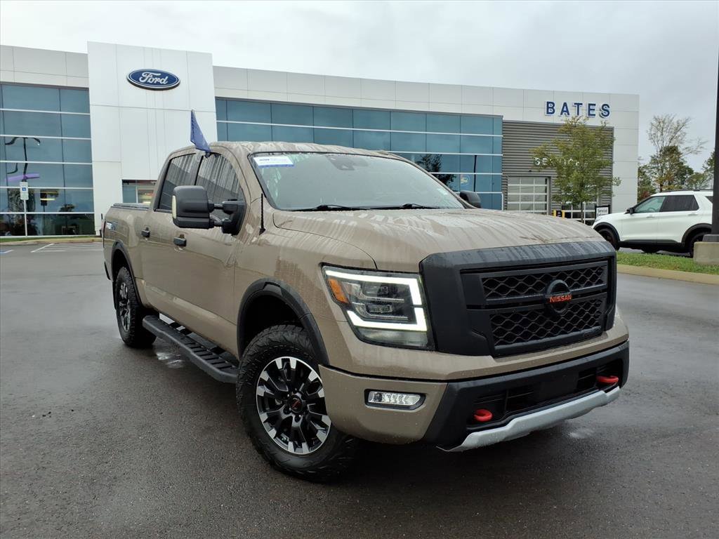 Used 2021 Nissan Titan PRO-4X w/ Off Road Protection Package image 7