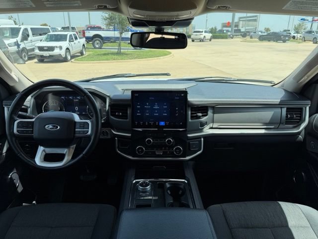 Certified 2024 Ford Expedition XLT RWD image 25