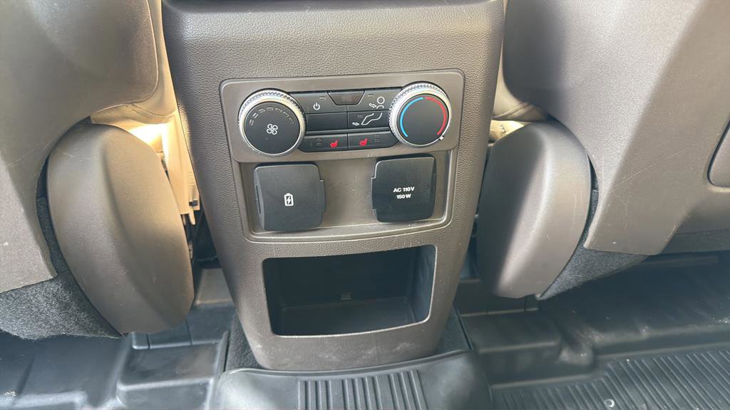 Certified 2020 Ford Explorer Platinum w/ Premium Technology Package image 33