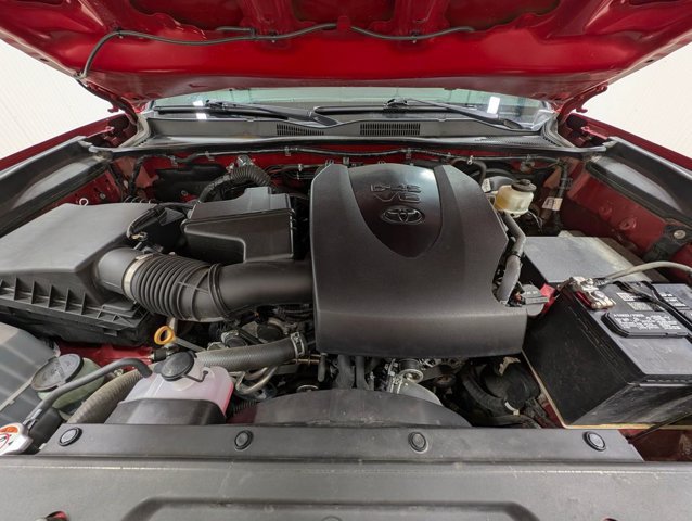 Used 2022 Toyota Tacoma TRD Sport w/ Technology Package AWD/4WD image 28