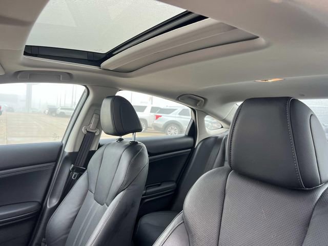 Used 2019 Honda Insight Touring image 18