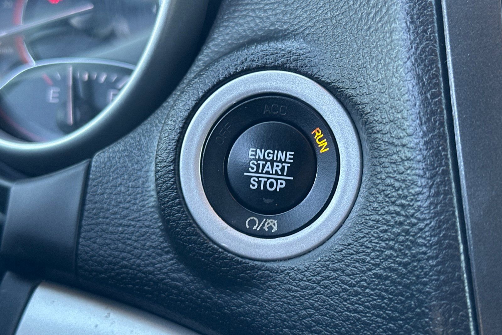 Used 2019 Dodge Journey SE w/ Connectivity Group image 24