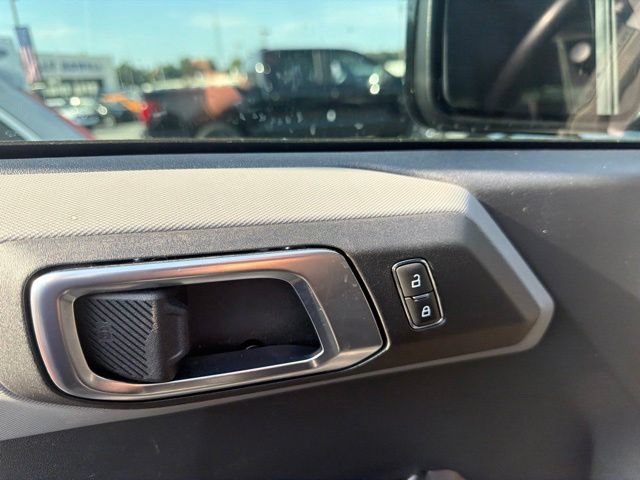 Certified 2022 Ford Bronco Everglades AWD/4WD image 5
