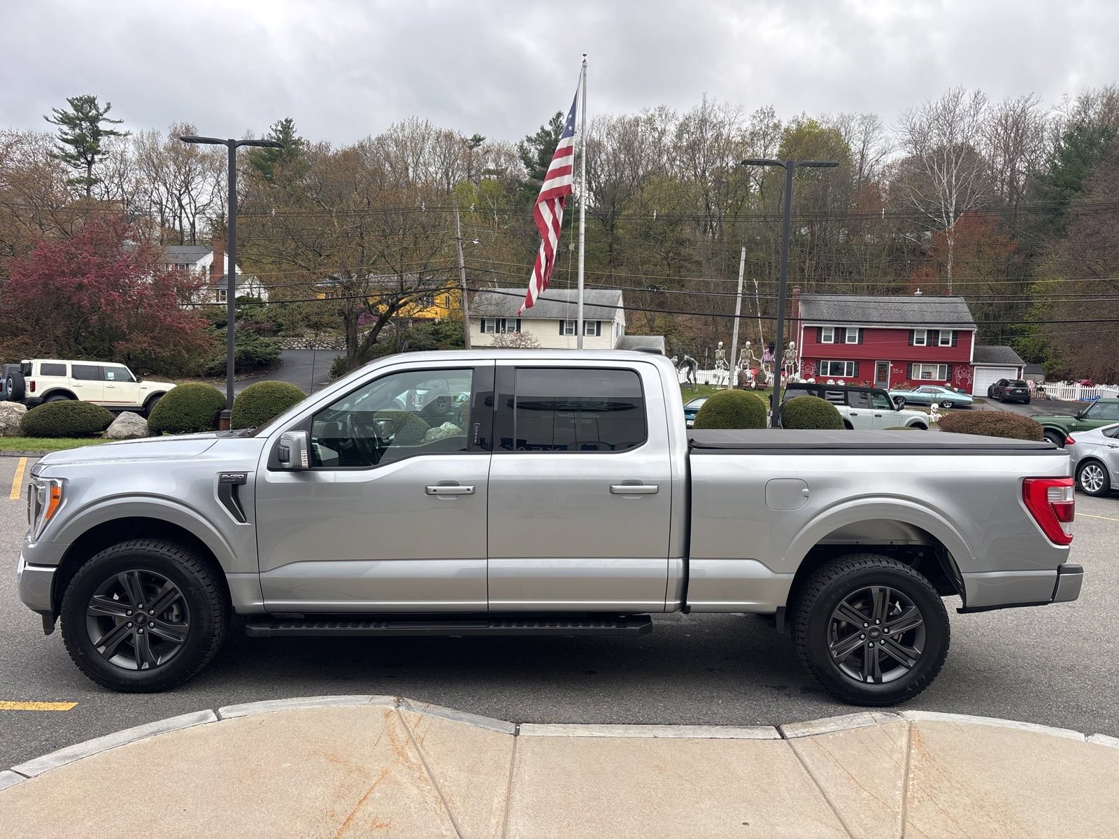 Certified 2023 Ford F150 Lariat w/ Max Trailer Tow Package AWD/4WD image 6