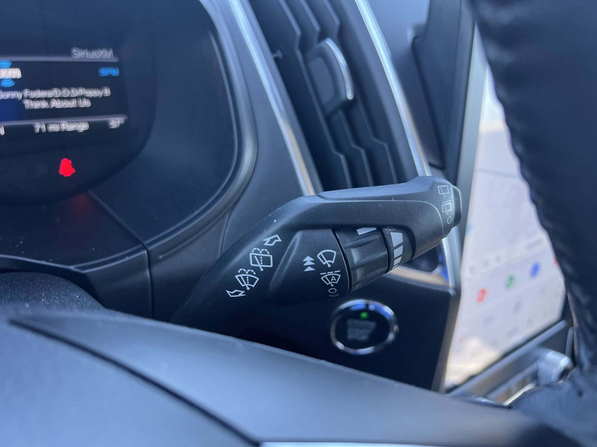 Certified 2022 Ford Edge Titanium w/ Equipment Group 301A image 17