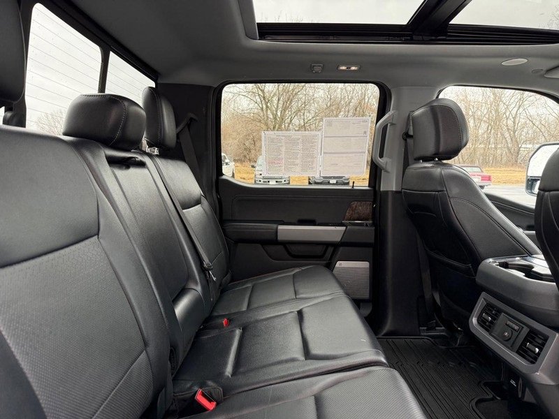 Certified 2024 Ford F350 Lariat w/ Lariat Ultimate Package image 9