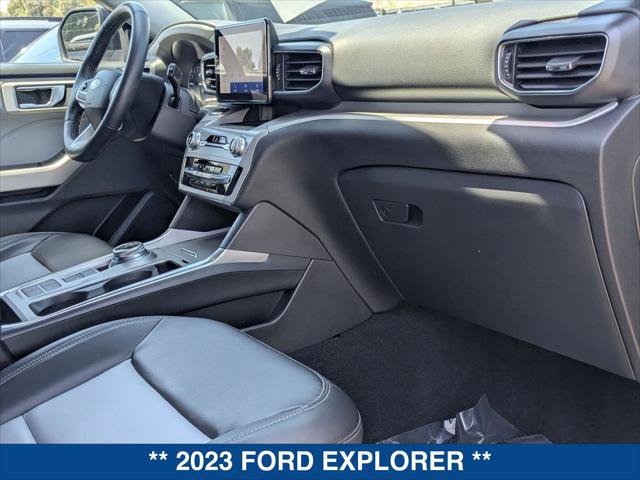 Certified 2023 Ford Explorer XLT w/ Equipment Group 202A RWD image 22