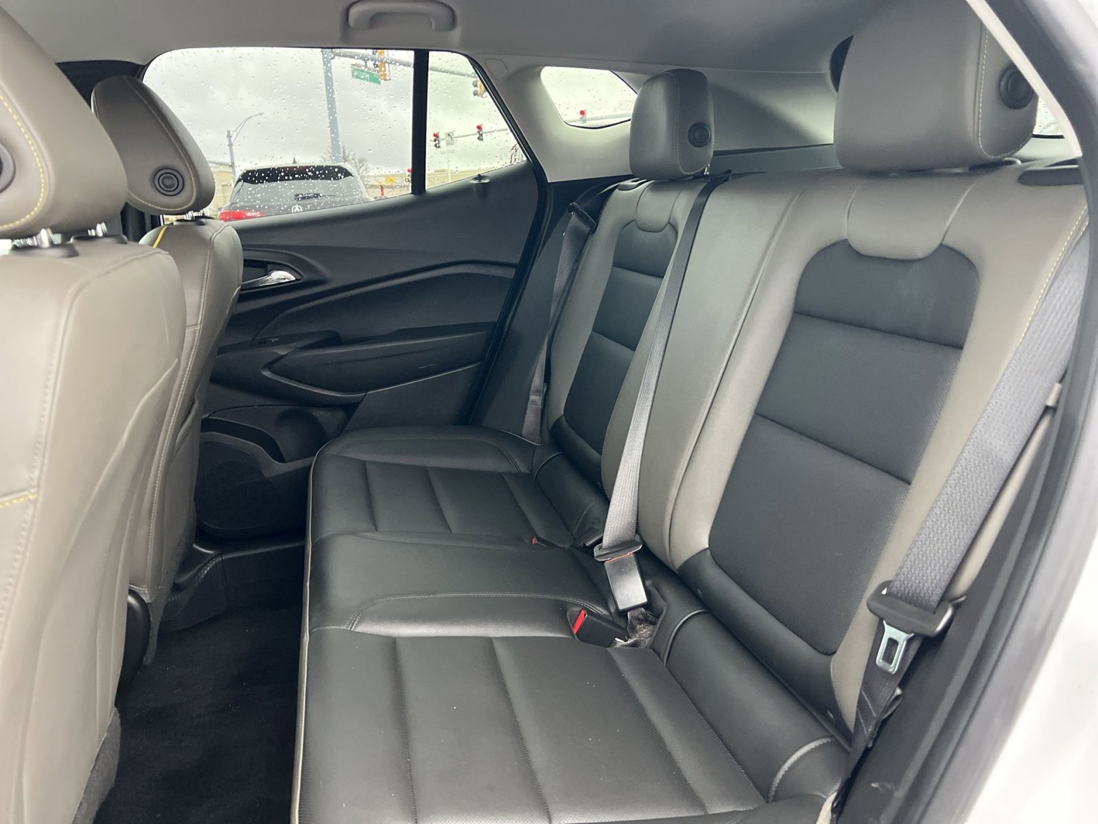 Used 2025 Chevrolet Trax ACTIV image 23