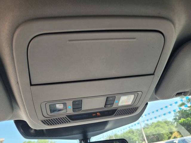 Certified 2022 Ford Explorer XLT w/ Equipment Group 202A RWD image 21