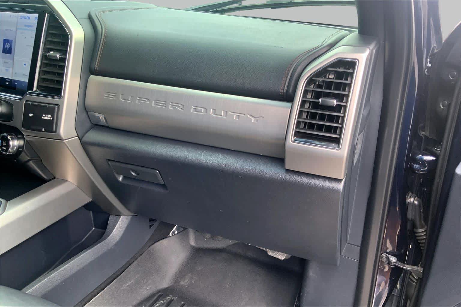 Certified 2022 Ford F250 Platinum AWD/4WD image 19