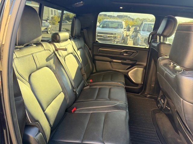 Used 2020 RAM 1500 Limited w/ Black Appearance Package AWD/4WD image 18