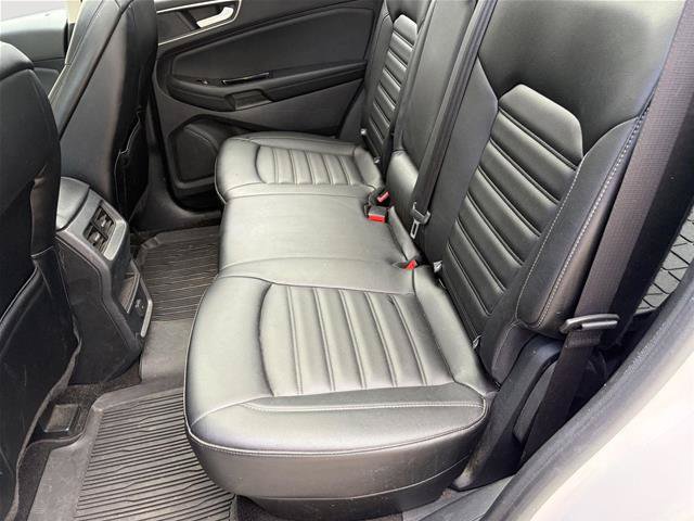 Certified 2019 Ford Edge SEL w/ Equipment Group 201A AWD/4WD image 18