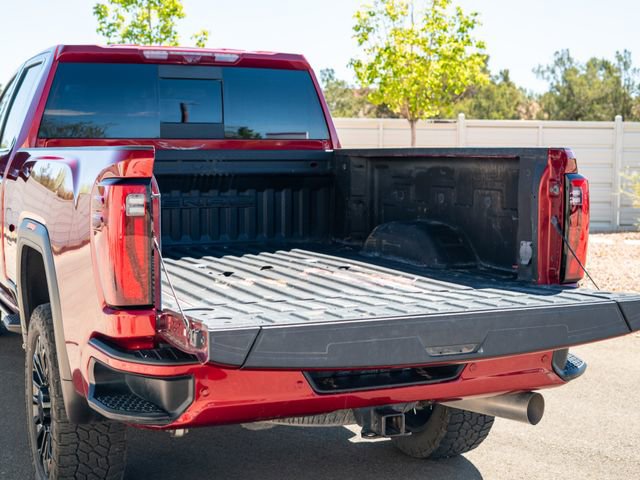 Used 2024 GMC Sierra 2500 Denali w/ Technology Package AWD/4WD image 9