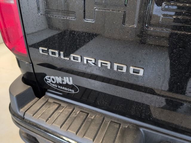 Used 2022 Chevrolet Colorado W/T w/ Custom Special Edition image 32
