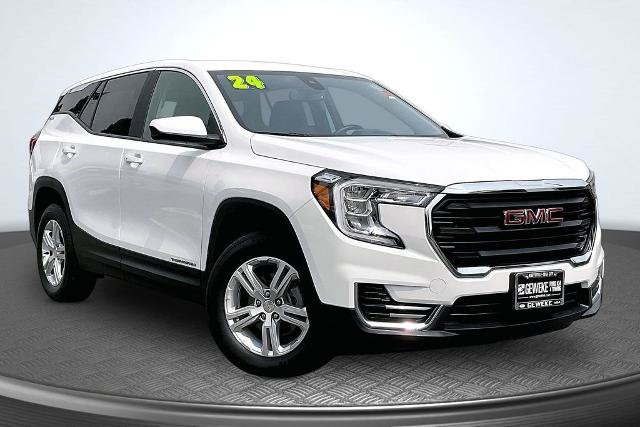 Used 2024 GMC Terrain SLE AWD/4WD image 12