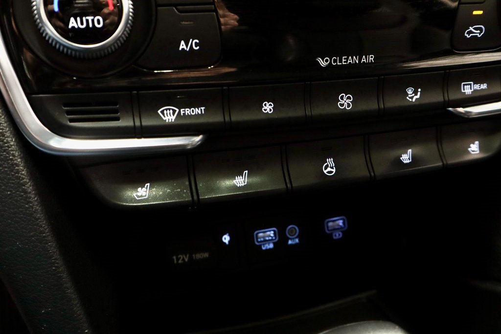 Used 2020 Hyundai Santa Fe Limited image 5