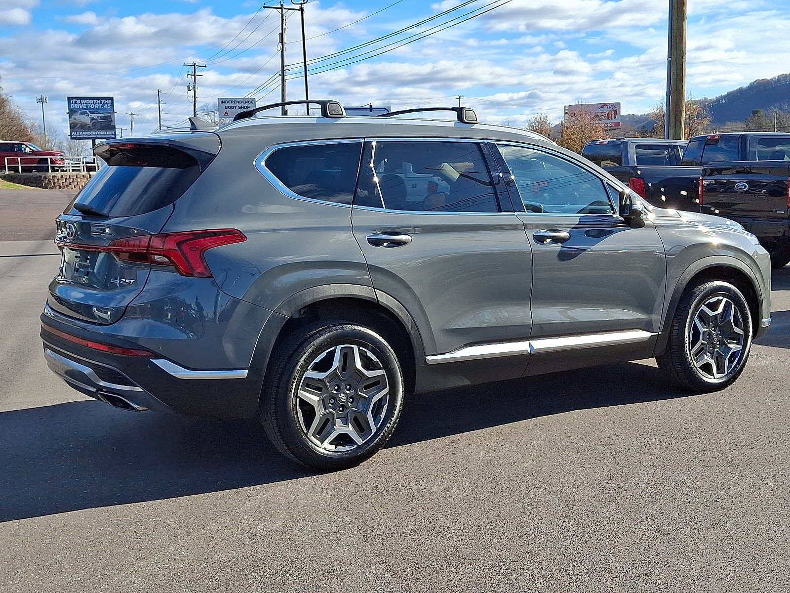 Used 2023 Hyundai Santa Fe Limited image 11