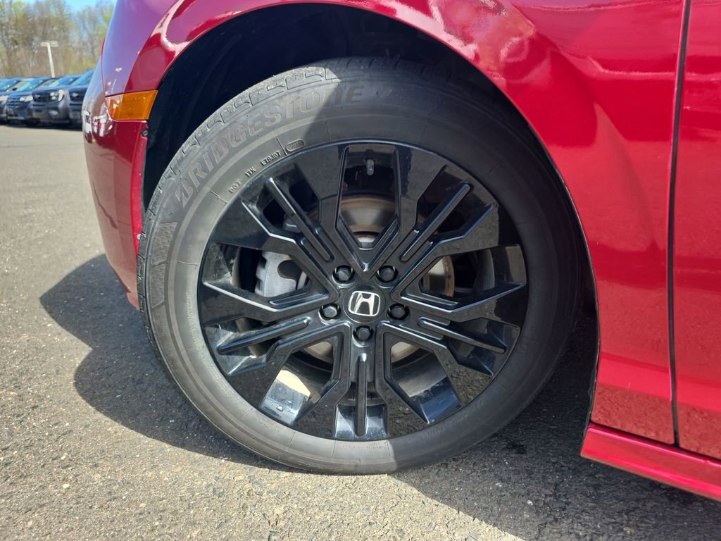 Used 2025 Honda Odyssey Sport-L image 12