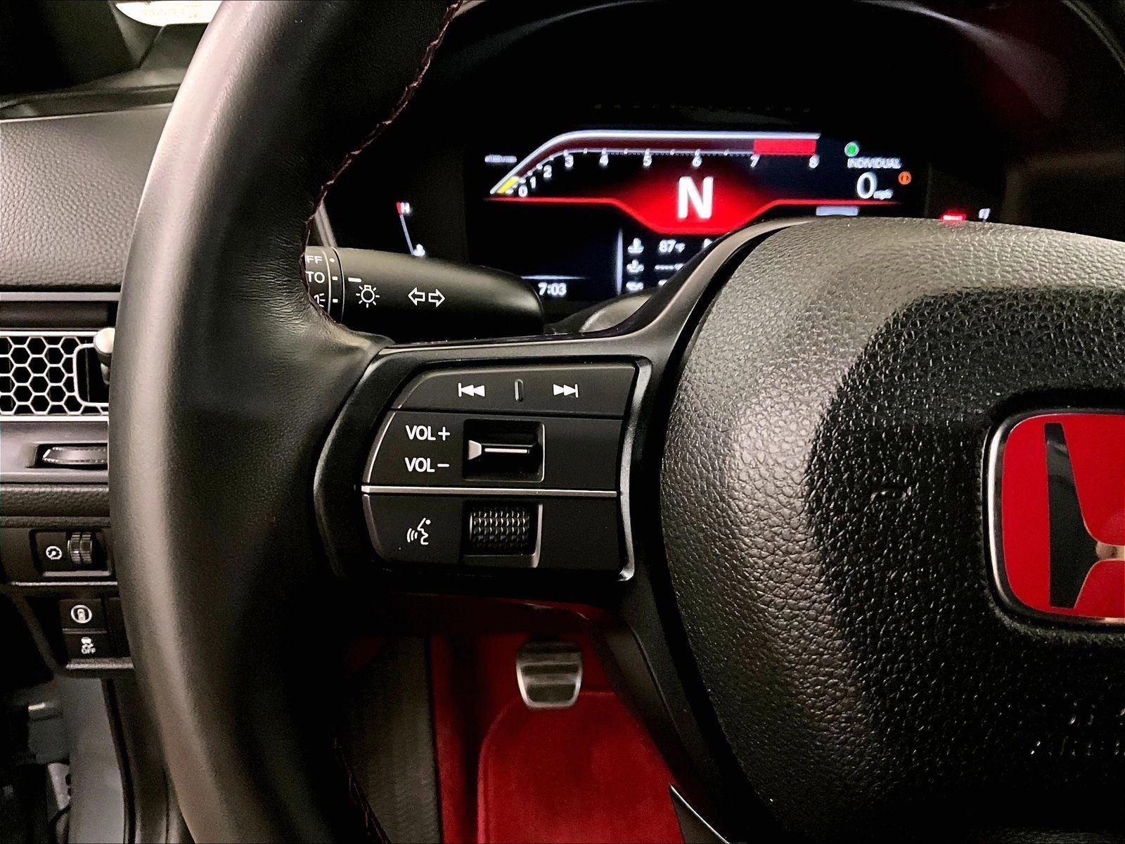 Used 2024 Honda Civic Type R image 17